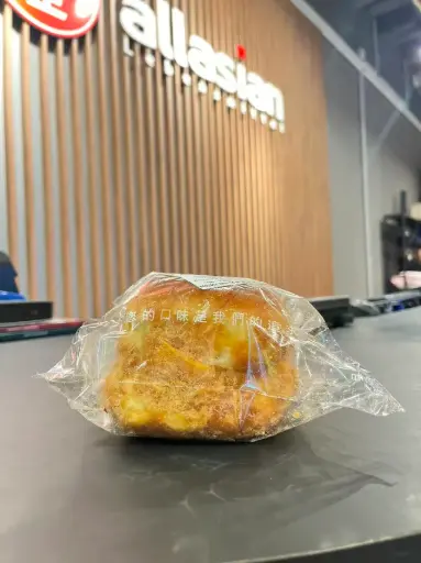 [13232] 菠萝肉松包 100g